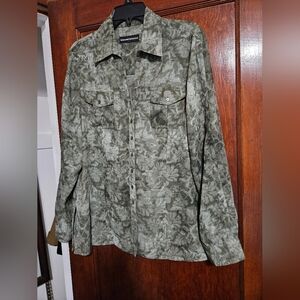 Norton McNaughton Women's Green Long-Sleeve Button-down Semi-Sheer Silk Blouse